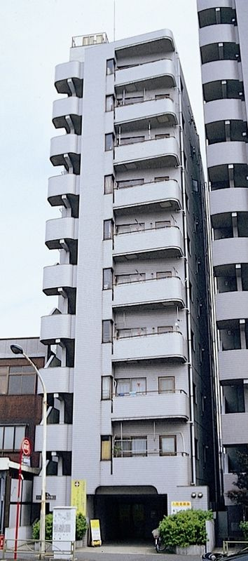 阪上ロイヤルハイツ第二の外観