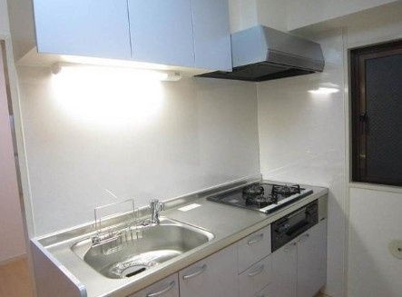 阪上ロイヤルハイツ第二のキッチン