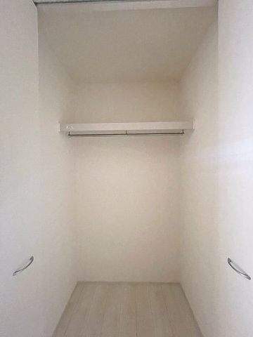 新築戸建・新築建売　福島市大森第9　大森小・信夫中の収納|廊下収納は日用品の保管やお掃除道具の収納に便利です！