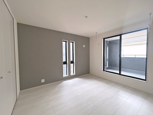 新築戸建・新築建売　福島市大森第9　大森小・信夫中の洋室|7.2帖の洋室は広々としておりご夫婦の主寝室としておすすめです！