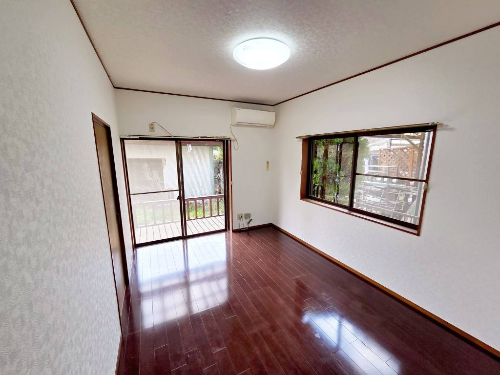 市原市栢橋戸建ての居間・リビング