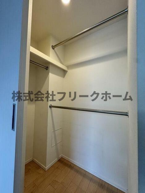 三鷹市下連雀２丁目の賃貸マンションの収納