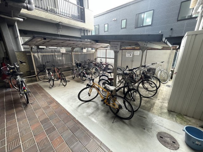 【その他共用部分】 | リアライズ上新庄豊新 | 駐輪場です