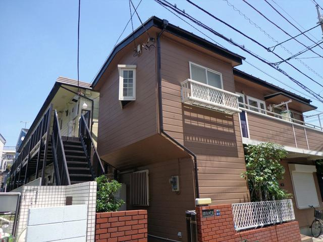 新井ハイツの外観