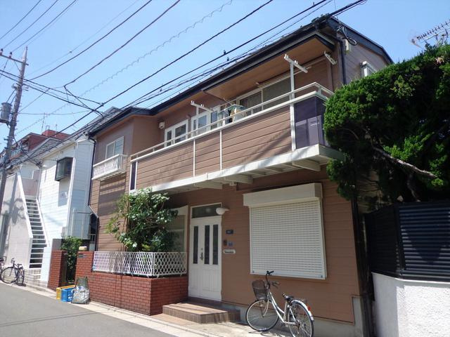 新井ハイツの外観