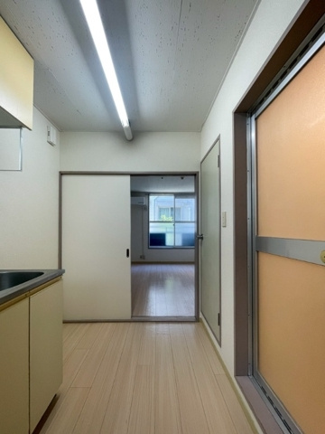 新井ハイツの内装