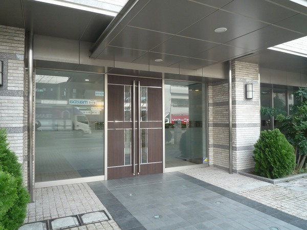 ＴＨＥパームス東武練馬のエントランス