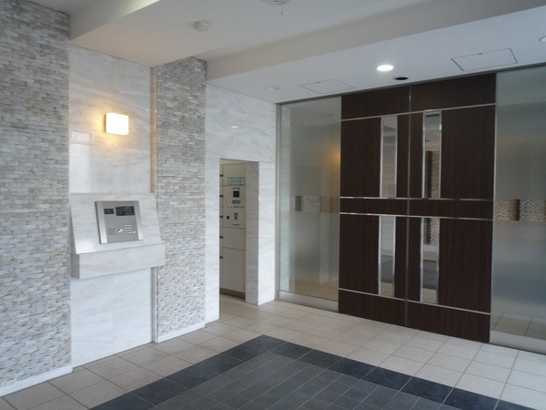 ＴＨＥパームス東武練馬のエントランス