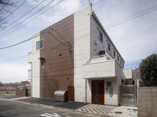 リブリ・青葉のエントランス