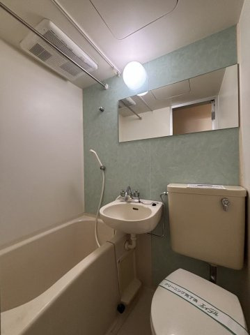 ワコーレ成増の浴室