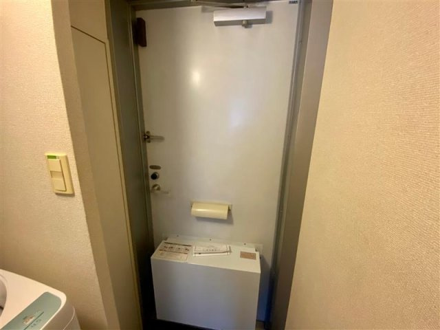 レオパレスＭＥの玄関