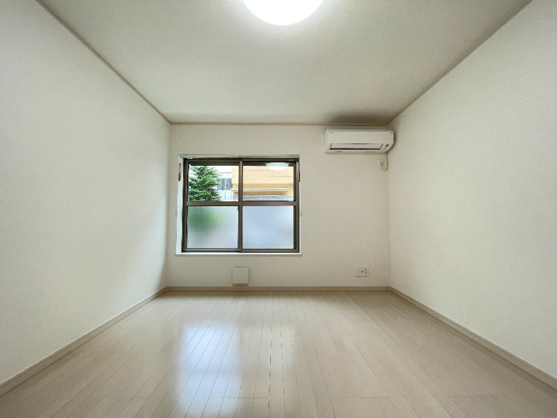 インフィニティ　ハイツの居間・リビング