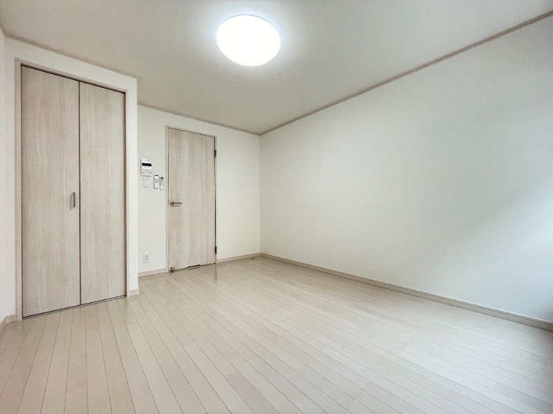 インフィニティ　ハイツの居間・リビング