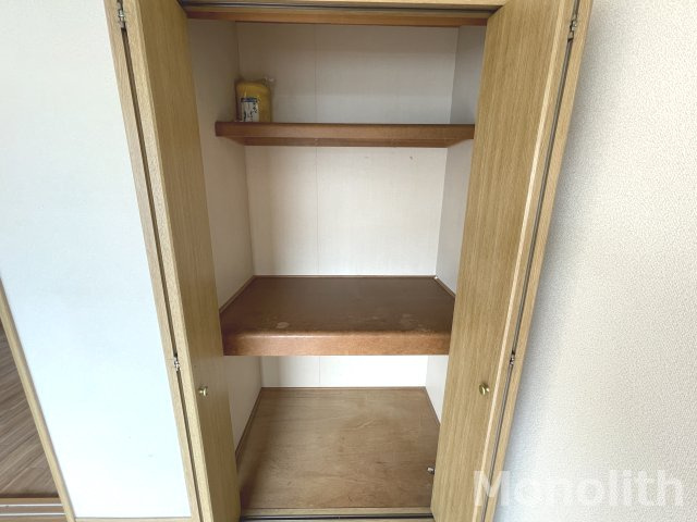 エステートピア二色ノ浜の収納
