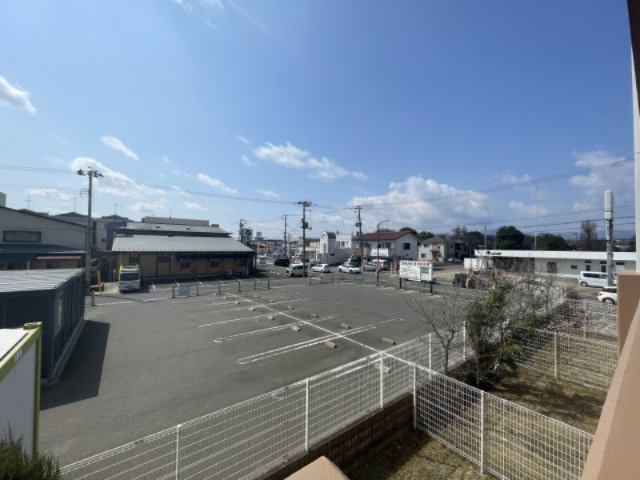 中古マンション　サンクレイドル郡山の展望|南側には建物が建っていない為、解放感がございます。