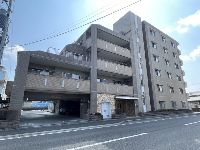 中古マンション　サンクレイドル郡山の外観|オートロック付きマンションでセキュリティは安心です。