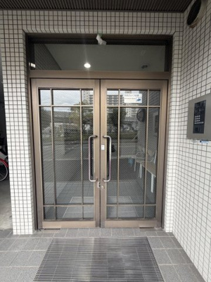 【エントランス】 | M＆Cビル