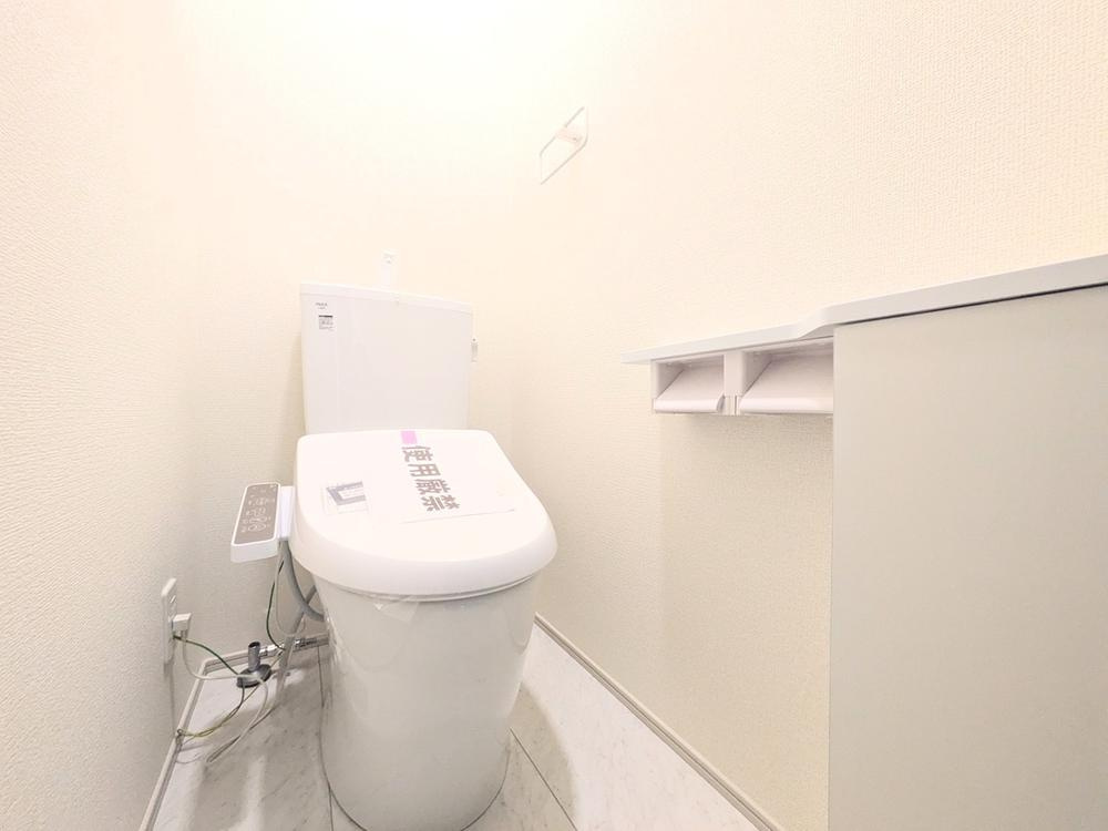 【Livele Garden.S】小平市小川町第２のトイレ|少ない水でも常にキレイを保ち、汚れが付きにくいトイレ！