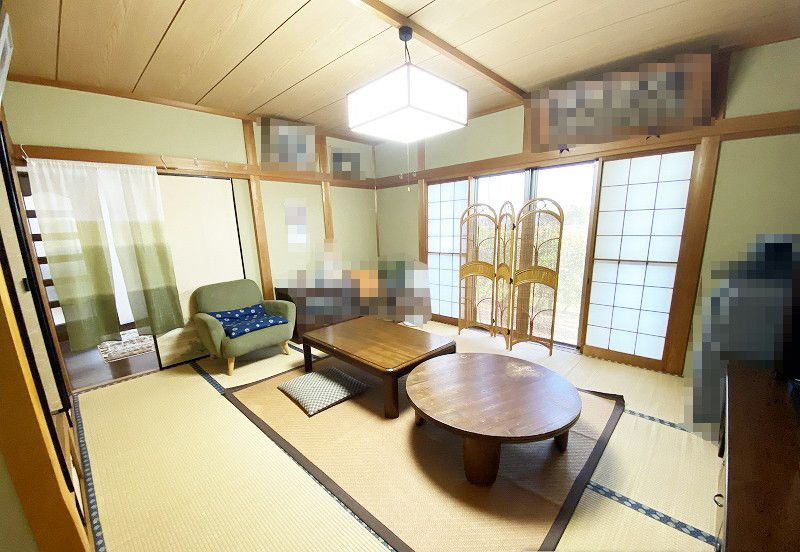 近江八幡市加茂町　中古戸建