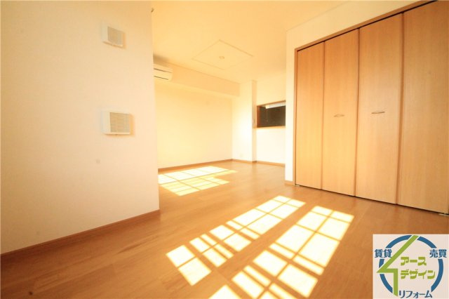 ソレイユ丸塚の居間・リビング|※類似部屋