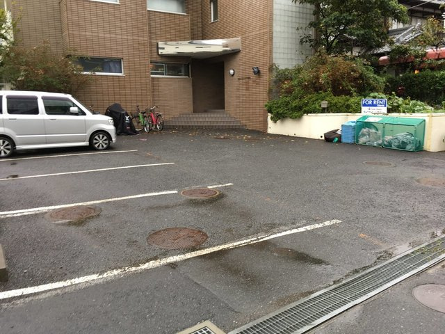 グリーンハイツ砂川の駐車場