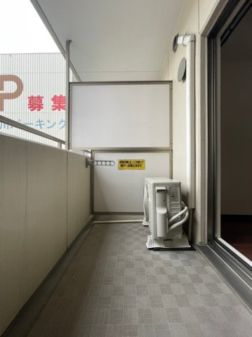 ユーレジデンス名駅南　名古屋市賃貸　仲介手数料無料のバルコニー