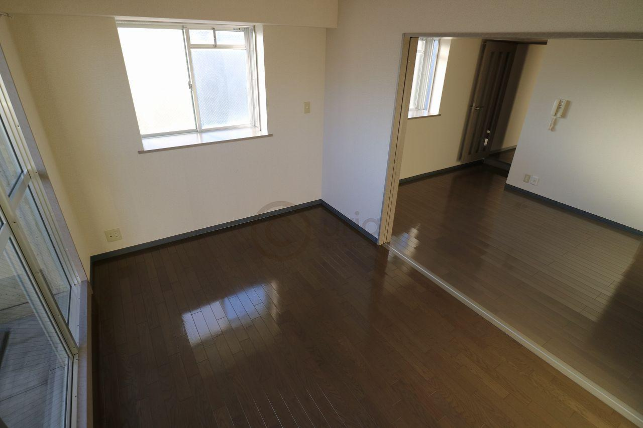 スペース２１岡本の居間・リビング