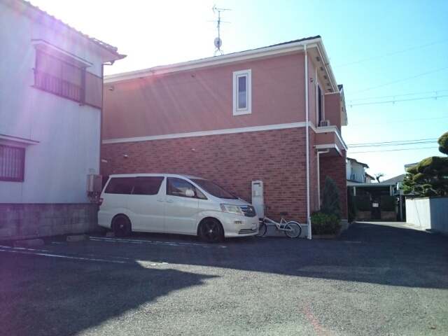 カーサボナーリオの駐車場