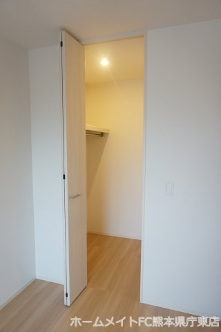 上益城郡益城町大字広崎のアパートの収納