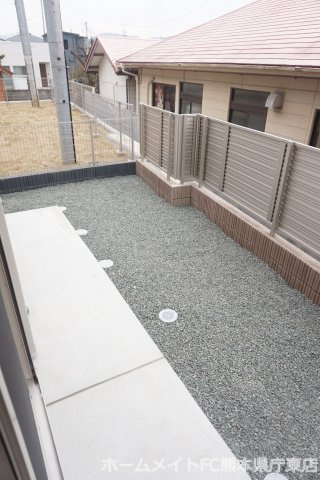 上益城郡益城町大字広崎のアパートのバルコニー