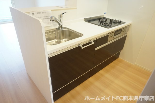 上益城郡益城町大字広崎のアパートのキッチン