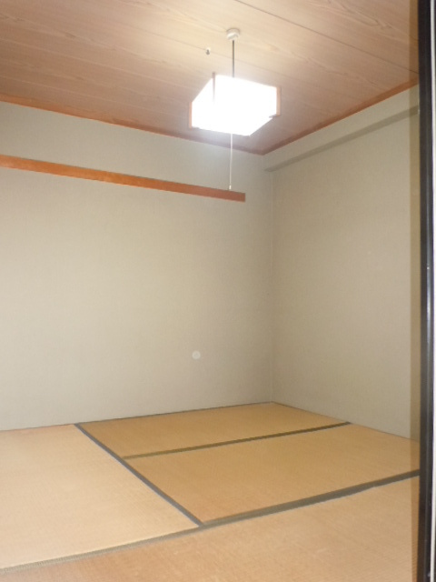 ハマースミスの和室|フローリングだけでなく、和室もあります