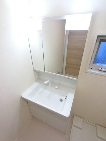 【独立洗面台】