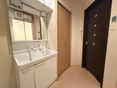 【独立洗面台】 | 小山元町 戸建
