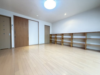【洋室】 | 小山元町 戸建 | 2階洋室