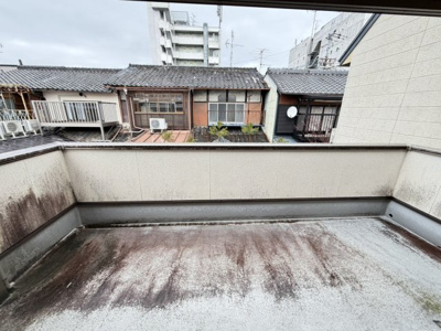 【バルコニー】 | 小山元町 戸建 | 北側バルコニー