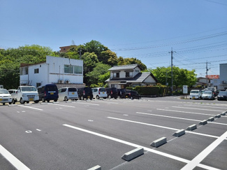 【駐車場】
