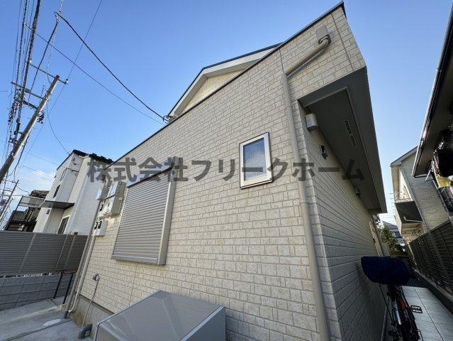 三鷹市上連雀２丁目のアパートの外観