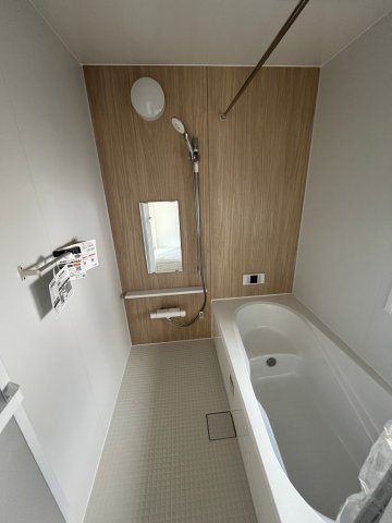 相模原市南区上鶴間本町９丁目　新築全12棟の浴室