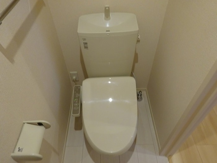Casa（カーサ）　EXE　A（エグゼエー）のトイレ|温水洗浄暖房便座