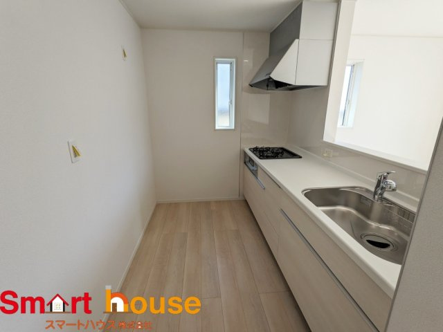 相模原市南区相武台　新築2棟のキッチン