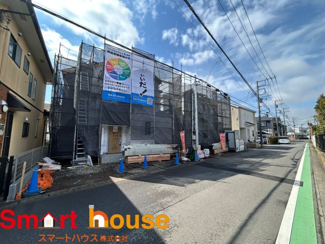 綾瀬市深谷中　新築2棟の前面道路含む現地写真