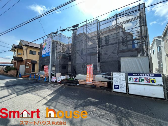 綾瀬市深谷中　新築2棟の前面道路含む現地写真