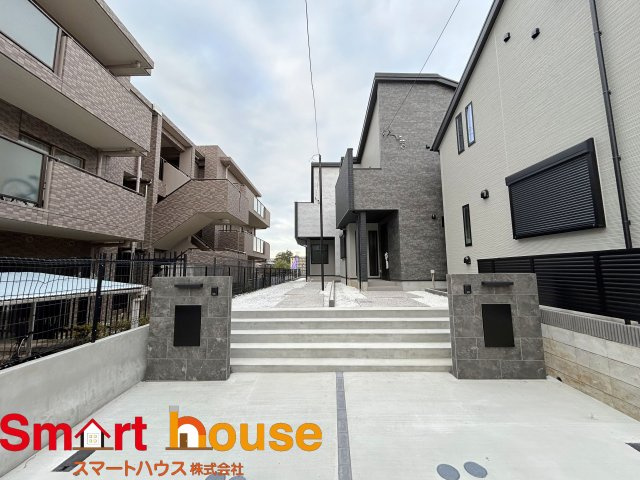 横浜市港南区日限山　新築3棟！