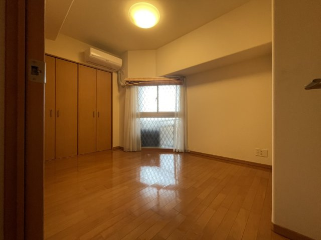 アルファステイツ市駅前の洋室|用途多彩な洋室です