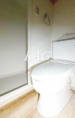 【トイレ】 | ウエストサイド新宿御苑 | トイレです。