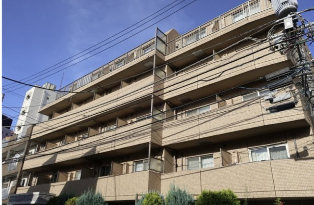 プレール・ドゥーク西新宿の外観