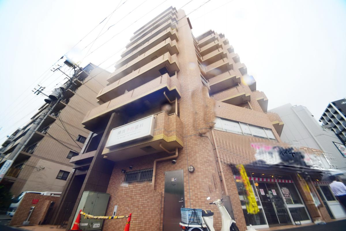 白金海心ビルの外観