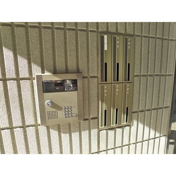 Fammille　(ﾌｧﾐｰﾕ)のセキュリティ