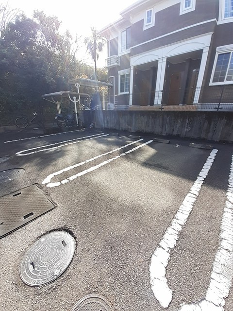 カサブランカ・ガーデン　Ｂの駐車場|駐車場